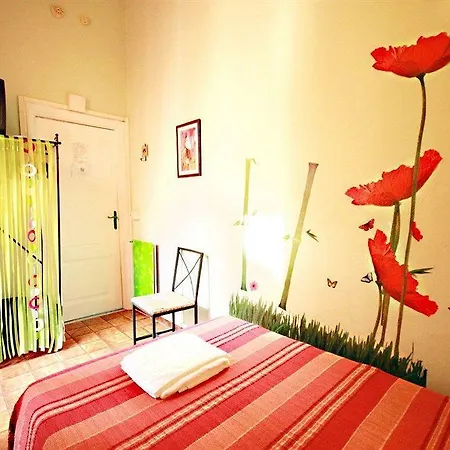 Sixbeds Roma